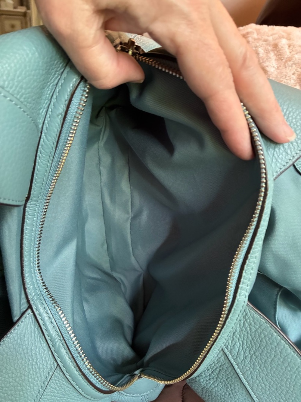 NWOT Coach Blue Pebbled Leather Shoulder Bag - Picture 9 of 16